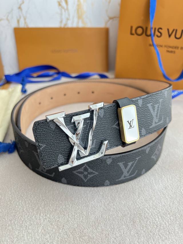 Product name: Lv..Louis..Vuitton belt original Model: Buckle, new classic pure