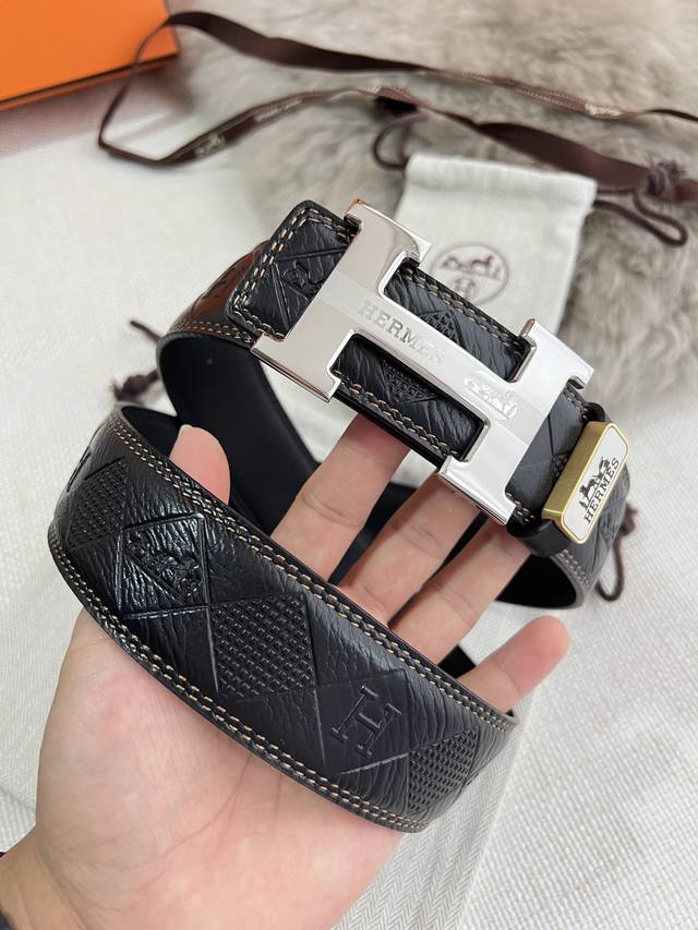 Product name: Hermes belt original Model: buckle, classic pure steel buckle, do