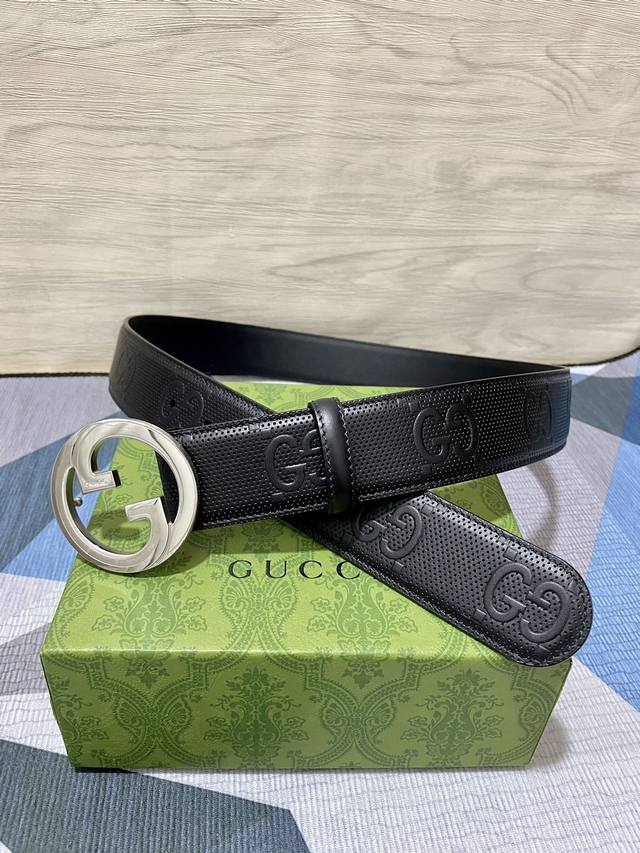 Gucci original 40mm belt body uses imported needle pattern embossed large flowe