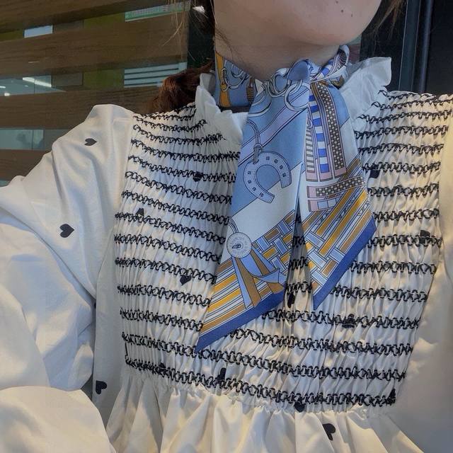 H's new silk scarf, bridle and mascot, 100% heavy silk twill, Herm