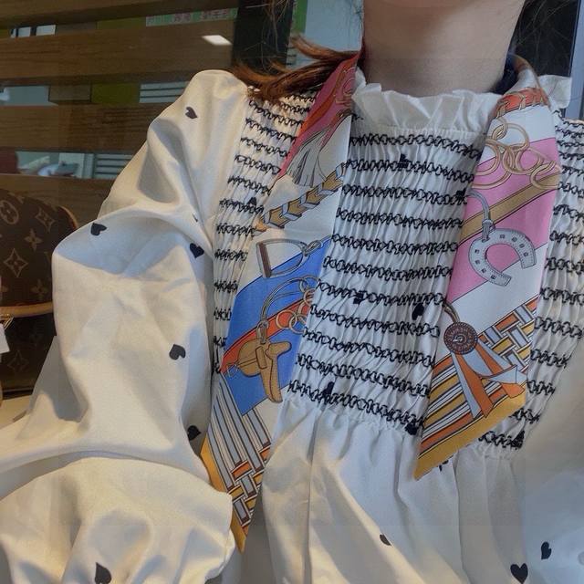 H's new silk scarf, bridle and mascot, 100% heavy silk twill, Herm