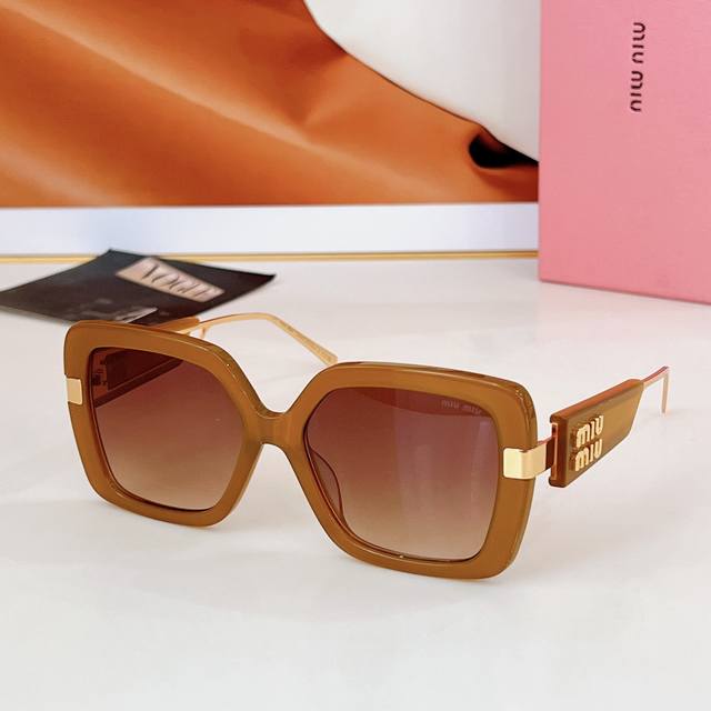 Miu Mi* Model:Mu131Av Size: 55 ports 17-142 DDD