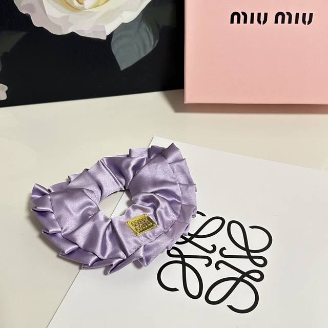 Special single with full set packaging Miumiu Miu Miu popular silk hair band, co