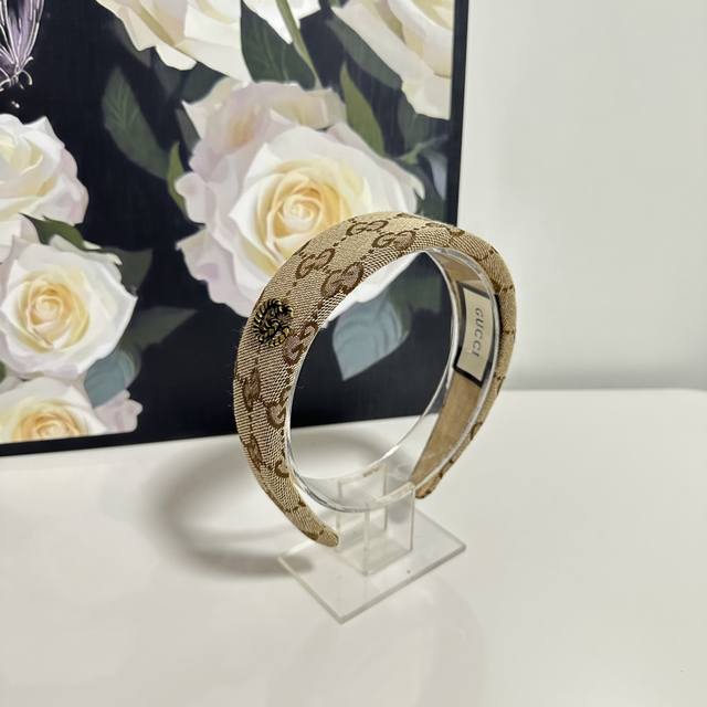 Special counter packaging Gucci latest old flower headband Little fairies hurry