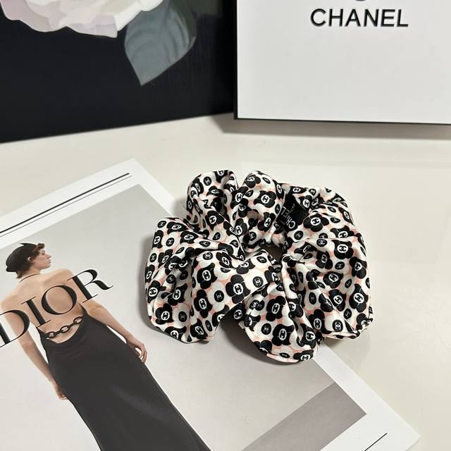 Special single with full set of packaging Chanel Chanel hot-selling small Chanel