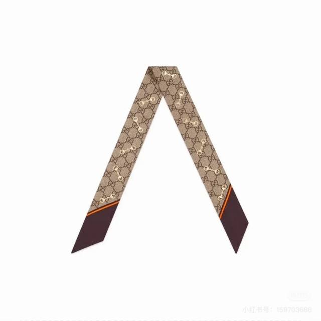 Gucci Twilly scarf with horsebit Gg letter style is classic, slender, with shar