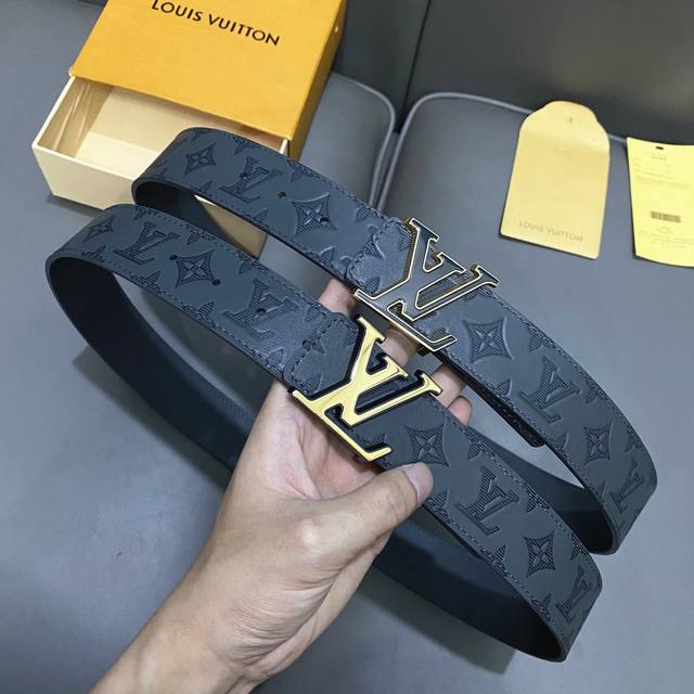 Original packaging L0Uis Vuitt0N latest upgraded version in the counter Width 4