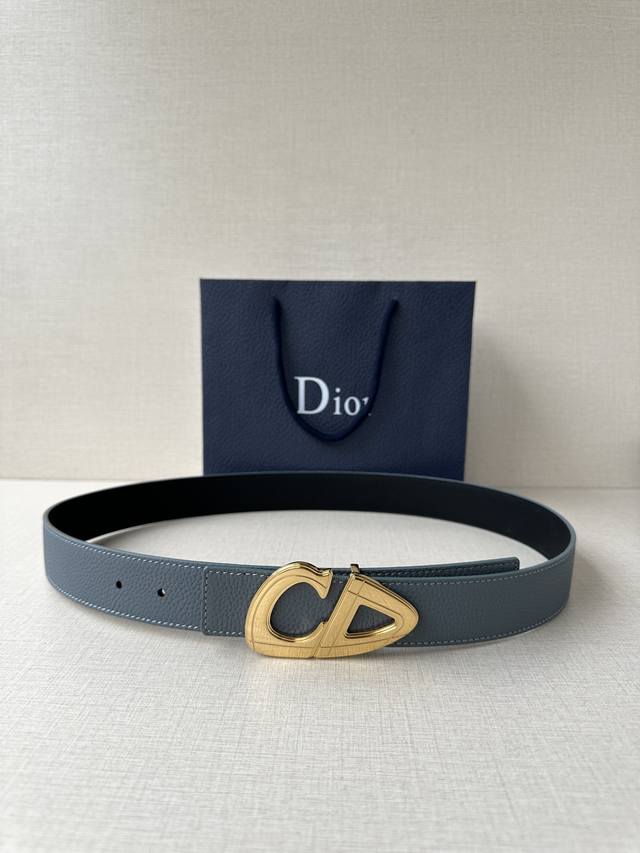 Width 3.5Cm New to the spring menswear collection, this Dior stainless steel bel