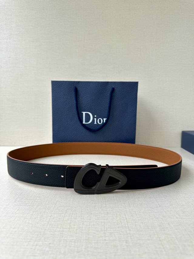 Width 3.5Cm New to the spring menswear collection, this Dior stainless steel bel