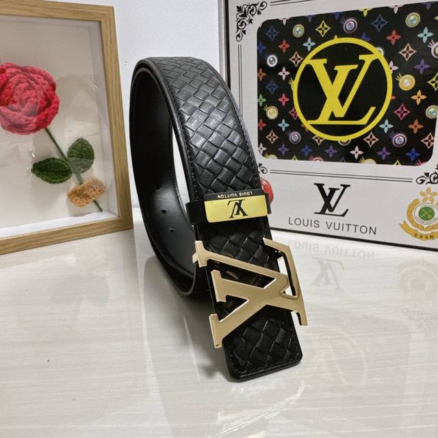 Product name: Lv..Louis..VuittonMaterial: Original cowhide belt, 100% first-lay