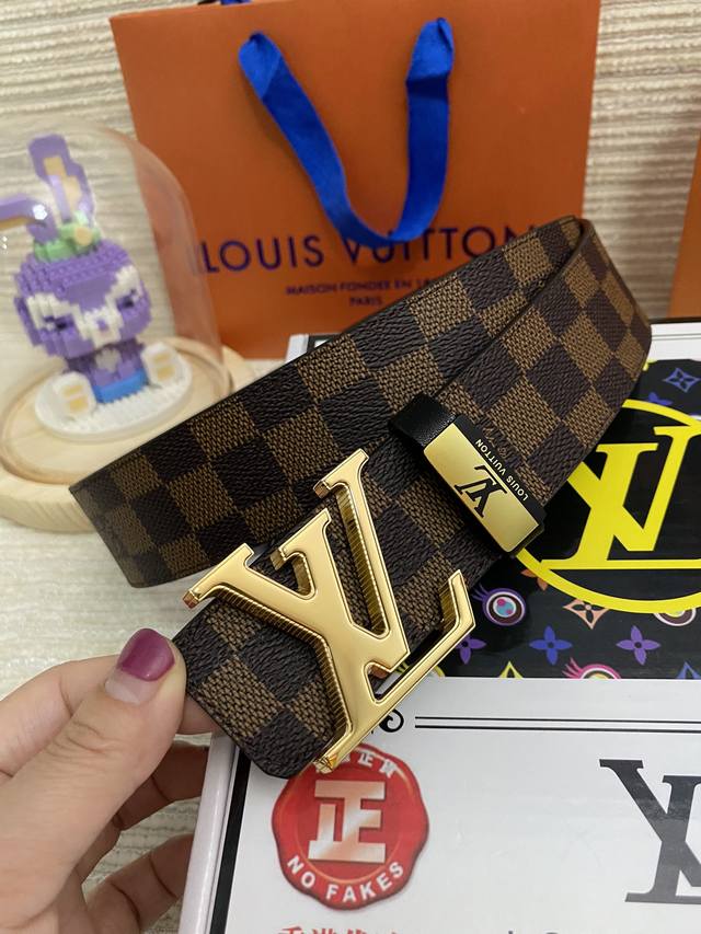 Product name: Lv..Louis..Vuitton original Material: original cowhide belt, 100%