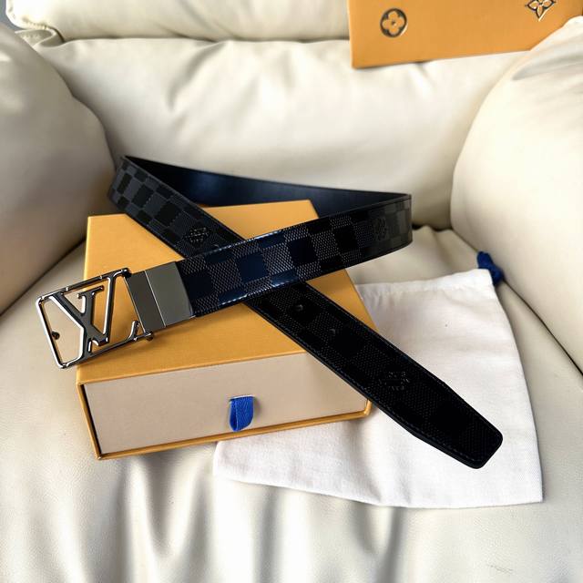 L0Uis Vuitt0N This season's new men's original belt width 35mm double-sided impo