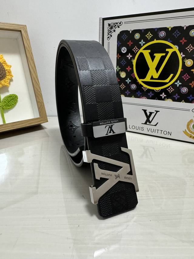Product name: Lv..Louis..VuittonMaterial: Original cowhide belt 100% first-laye