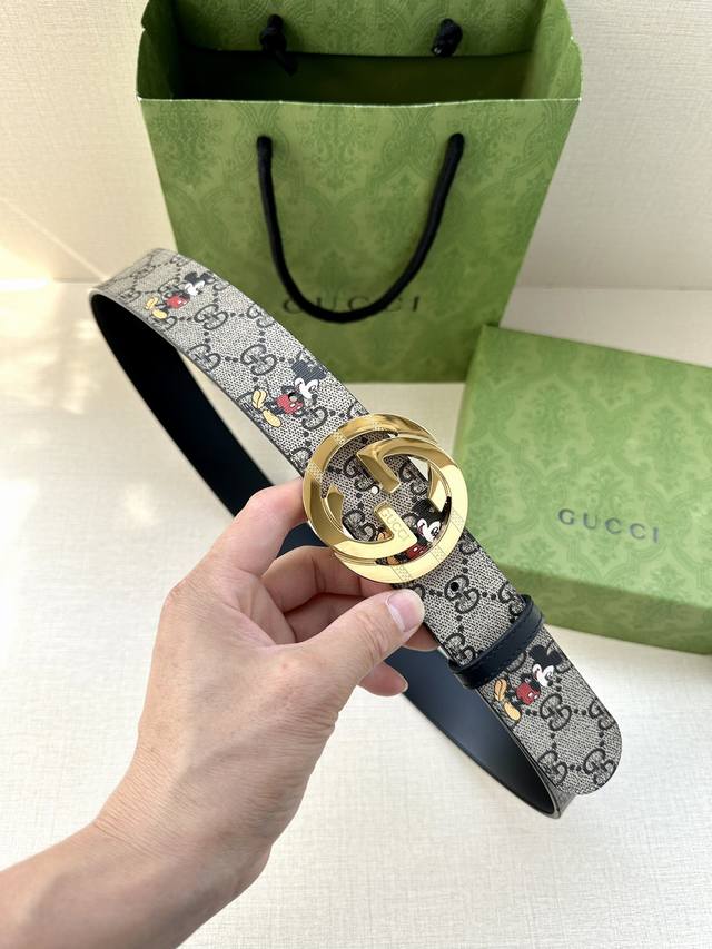 Width 4.0Cm Gucci Mickey Mouse pattern is one of Gucci's iconic elements, and it