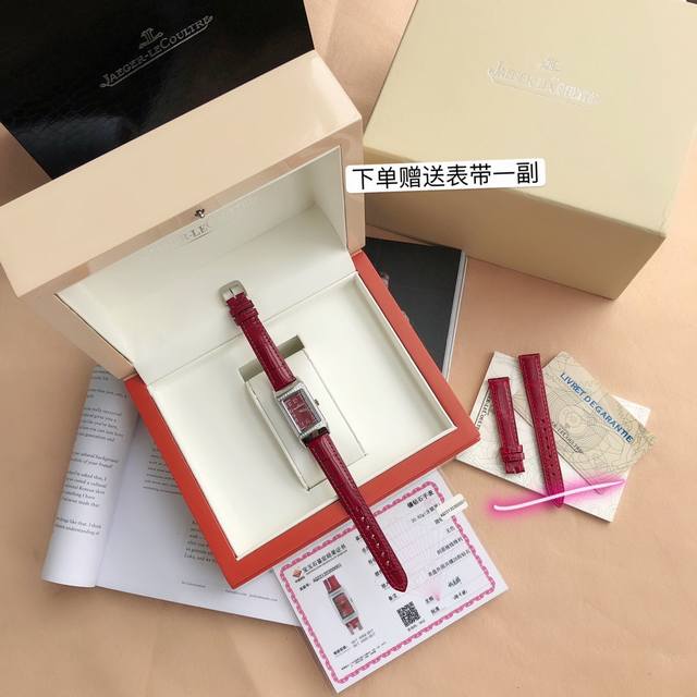 翻开时光积家Reverso One Duetto 双面翻转系列腕表白面型号：Ref面型号：Ref.3288420翻转系列腕表 进口德国316升级版精钢款 采用细