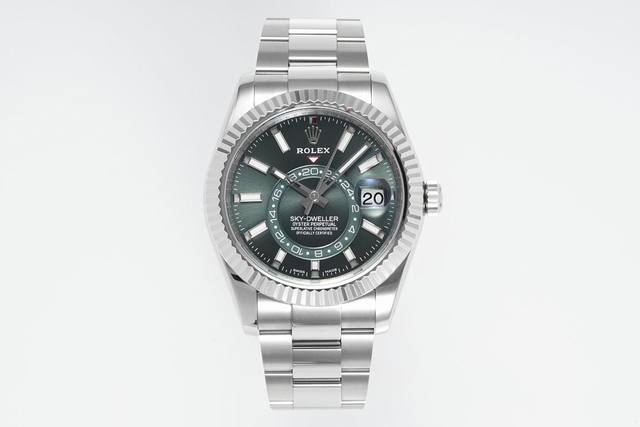 Zf新品 全新系列Sky-Eller“史上最复杂”正式面市了！以精湛的工艺技术与表款的正确调校方式重新定义了真正的“天行者”副本。 42Mm的蚝式表壳采用904