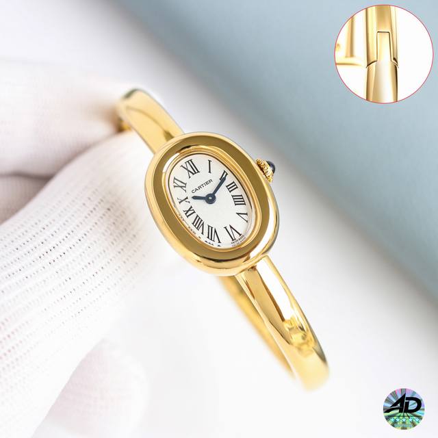 升级版，手环链接处市场唯一不漏缝隙。外观手环形态跟官方一比一，市场唯一一家能做到跟官方一致。 新款浴缸手镯表，卡家经典之作浴缸系列。 Baignoire 全新“