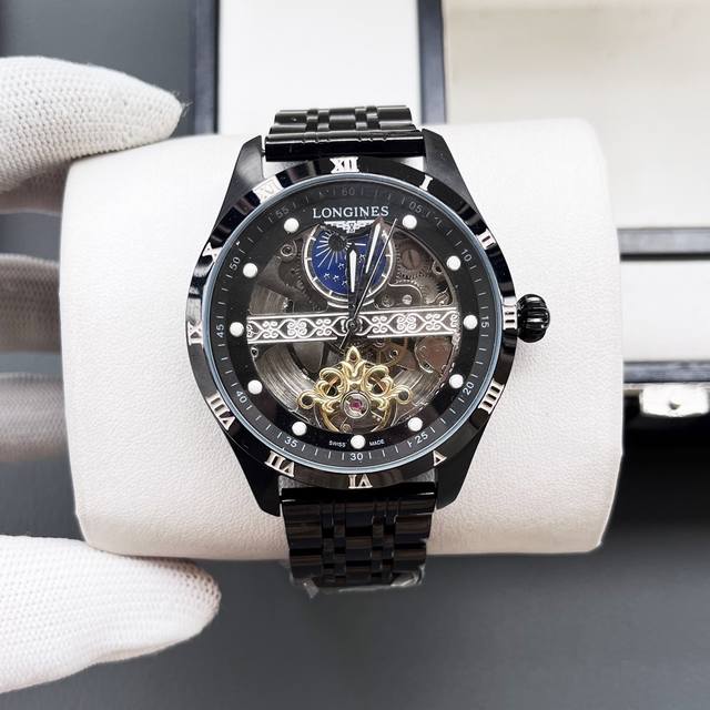 浪琴-Longines火爆新品 搭载全自动机械机芯 316精钢表壳 简约镂空设计 简约时尚 优雅尊贵 矿物质强化玻璃镜面 真牛皮表带 商务休闲 精致型男首选 直