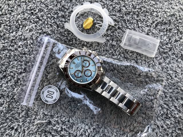 劳力士迪通拿 4130版本出道即巅峰！无须再升级！ 超级精品！欢迎品鉴！ 超级大厂 瑞士A级品质 ！ 真正原装壳套打磨抛光！ 尺寸：40Mm*12.2Mm 采用