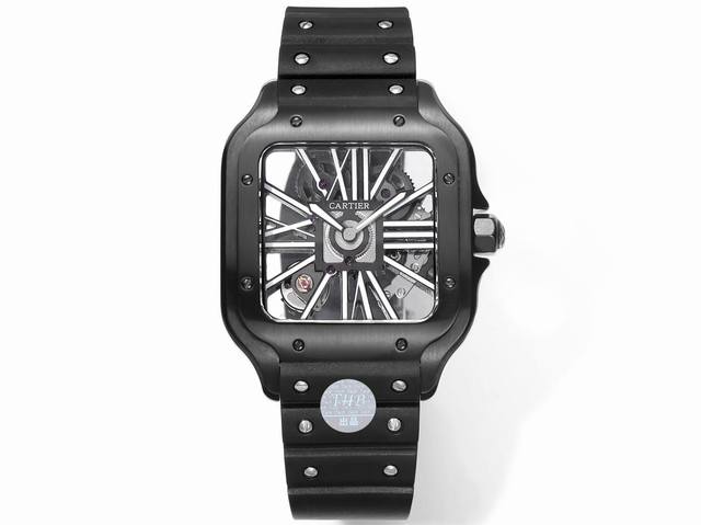 Thb 山度士镂空胶带系列 参数与正品同步 表径：39.8毫米 机芯：瑞士朗达4S20改制机械款机芯 表壳厚度：9.08毫米 表盘颜色：镂空 表盘形状：方形 S