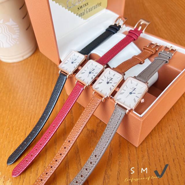 Dw 种草小红书爆款～～ 新款推荐Dw新款 ，表盘20Mm×26Mm～～石英手表！表盘厚度6Mm纤薄！携手国际名模Kendall Jenner推出#Dwclas