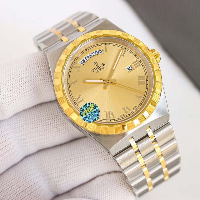 白壳 ，金壳 Tudor-星期日历型 **帝舵表型号M28600-0005 皇家系列Black Bay 41Mm 尺寸与风格解析** 帝舵表 Tudor 碧湾系