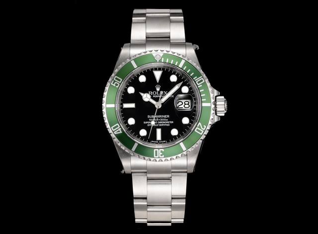 Tm， Tm Factory首秀之作~经典永不过时，情怀造就巅峰！劳力士超级904L复古Sub 16610系列正式推出。 表款直径40Mm ，蓝宝石水晶玻璃镜面