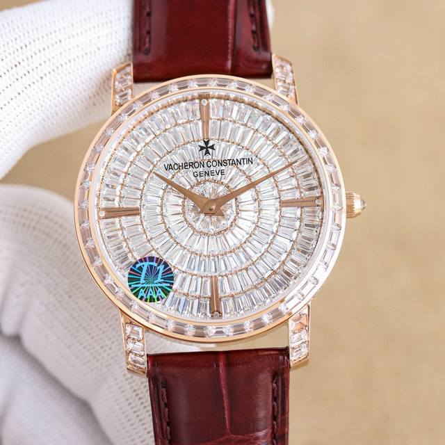 市场最高品质 台湾厂江诗丹顿传袭系列 新款奢华满天星型号：82760000G-9952男士腕表表壳用316L精钢加电白金工艺，特别闪烁靓丽，施华路世奇水晶钻手工
