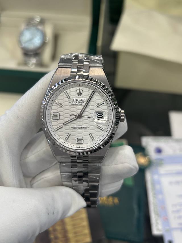 独家实拍图 Rolex Automatische Schweizer Maschinen 型号M127334-0001 公 直径 40Mm 劳力士2025年新款