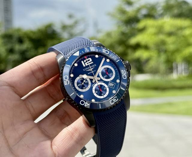 Tw厂新作 配重浪琴康卡斯黑武士计时系列腕表，荣耀降临，最具性价比 1： 表壳 腕表尺41X12Mm。316L精钢壳套完美无瑕，采用Pvd真空负离子磨砂电镀技术