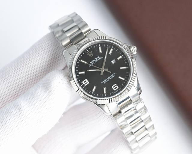 金+50 Ar Factory2025墙裂推荐 全新力作 倾力推荐 市场最新版本 劳 .力士Rolex女装日志型腕表！细节方面： 表壳直径保持与原装一致34Mm