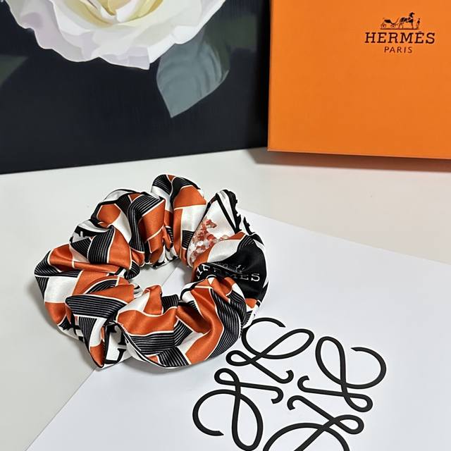 Special order with full packaging Hermes Hermes popular silk hairband, counter s