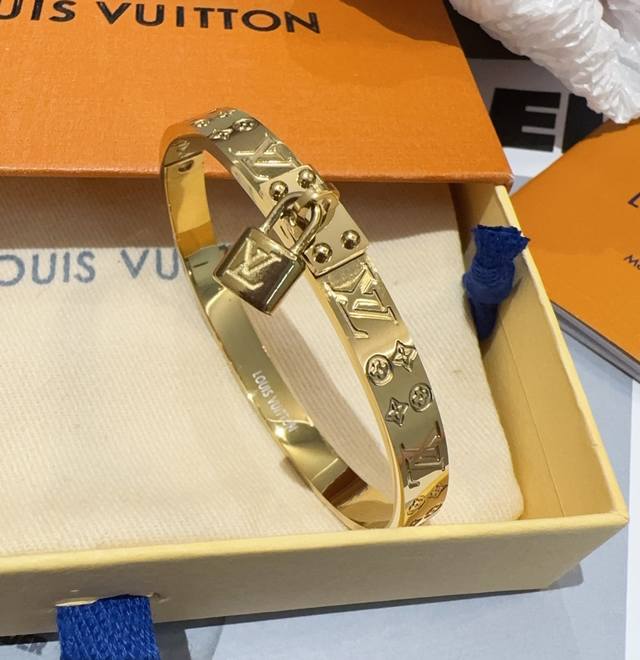 Louis Vuitton official website popular Monogram Lv bracelet Lv bracelet top grad
