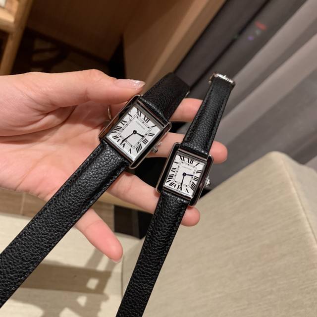 卡地亚 坦克系列～ 原装钢扣 真皮表带、中号34.8*27.4、小号31*25～