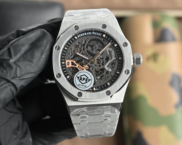 白壳 玫黑 Aps新款爱彼皇家橡树离岸型 7St.Oo. St.01男士机械腕表 Calibre 3132一体机芯，41Mm直径，深灰色表盘形状：圆形表盘材质：