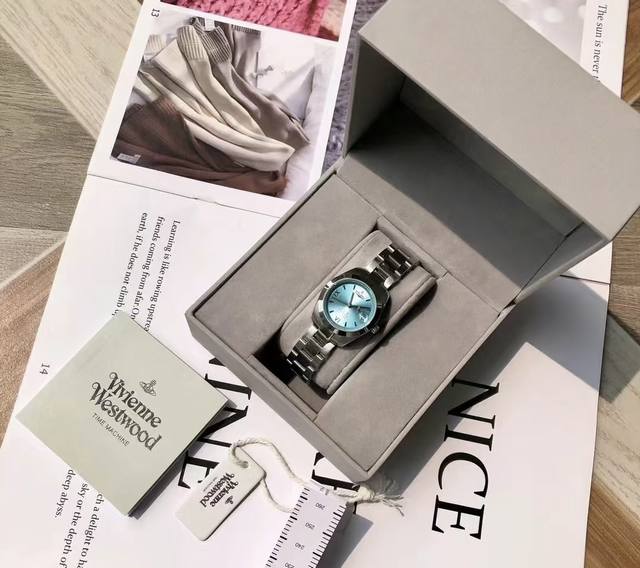 西太后碎冰蓝｜真香Vivienne Westwood西太后碎冰蓝手表Vivienne Westwood是来自英国的时尚服装品牌薇薇安.韦斯特伍德， Vivien