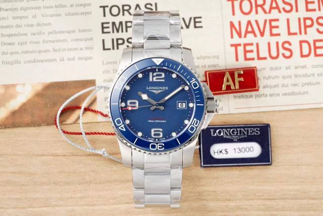 浪琴Longines康卡斯41Mm自动机械系列机芯：自动机械表径：41Mm表盘颜色：烧纹蓝色指针时标：夜光镀银抛光指针，镶嵌夜光阿拉伯数字时标表镜材质：抗磨损合