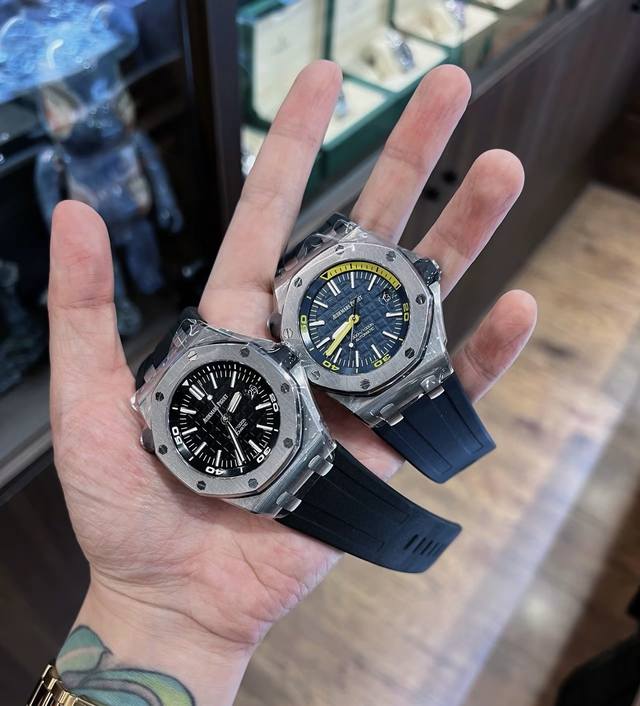 Audemars Piguet爱彼皇家橡树离岸型系列 机械机芯 300米防水 男表 瑞表 42Mm 蓝色表盘