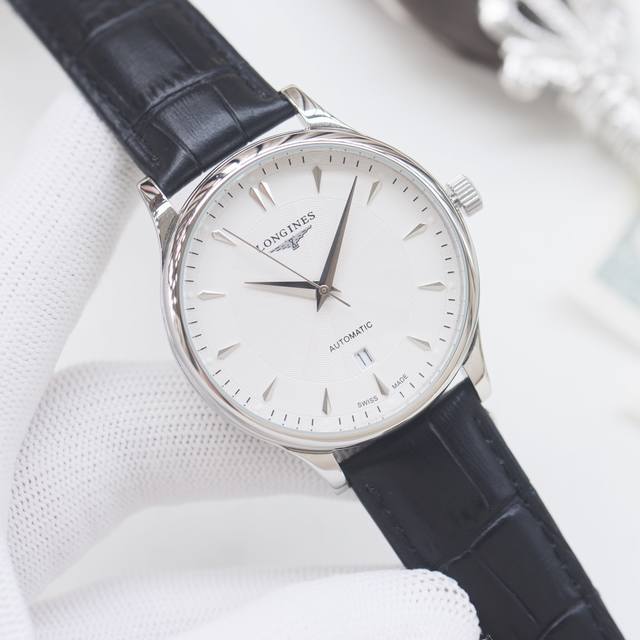 金壳+20钢带20品牌：浪琴-Longines类型：男士腕表壳套：顶级版316精钢L表带：进口小牛皮表带 316L精钢表带机芯：全自动机械机芯镜面：矿物质防刮镜