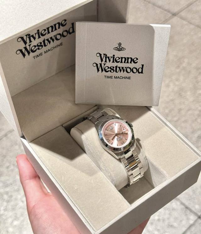 Vivienne Westwood 腕表 石英机芯 精钢表带 28Mm 粉色表盘 女表 薇薇安 威斯特伍德 西太后