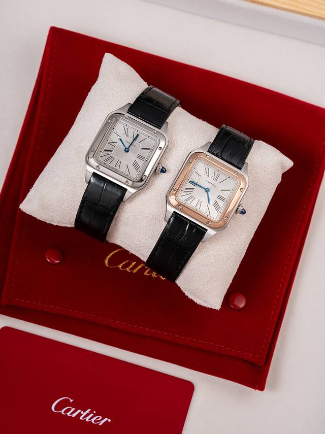 白 金520Gg厂 台湾厂杜蒙，鳄鱼皮，烤蓝针，蓝宝石玻璃，甲板机，高档品质，卡地亚Santos-Dumont系列，瑞士石英机芯！镀银表盘！ 年日内瓦表展推出了