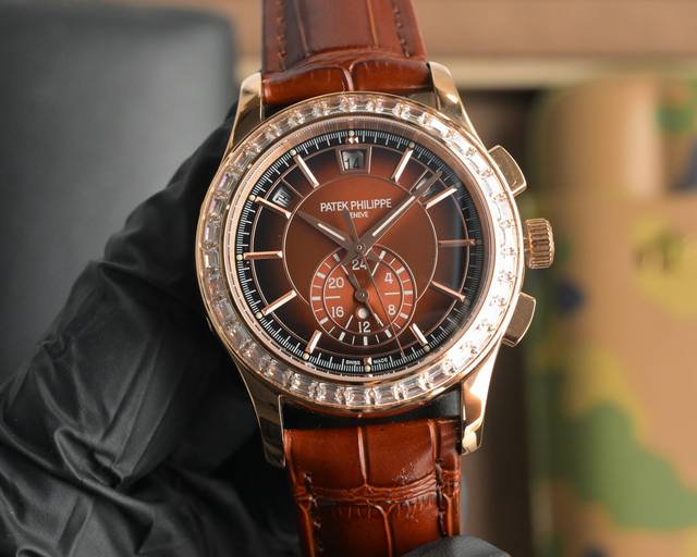 Twfactory 墙裂推荐 重金打造经典时计 百达.翡丽复杂功能系列5905R-010重磅登场，迄今推出的首款Nautilus复杂腕表，以超复杂的工艺技术打造