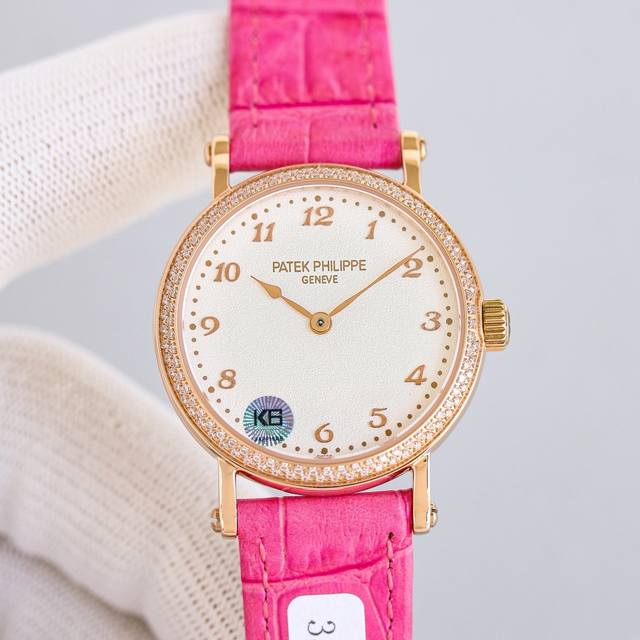 真正意义上的金表来啦通体包金18K黄金，百分之百真金，联网可查新款百达古典系列女款，型号7200R-001，表盘字面采用与官方一致乳白色粒纹表盘和金质立体字块，