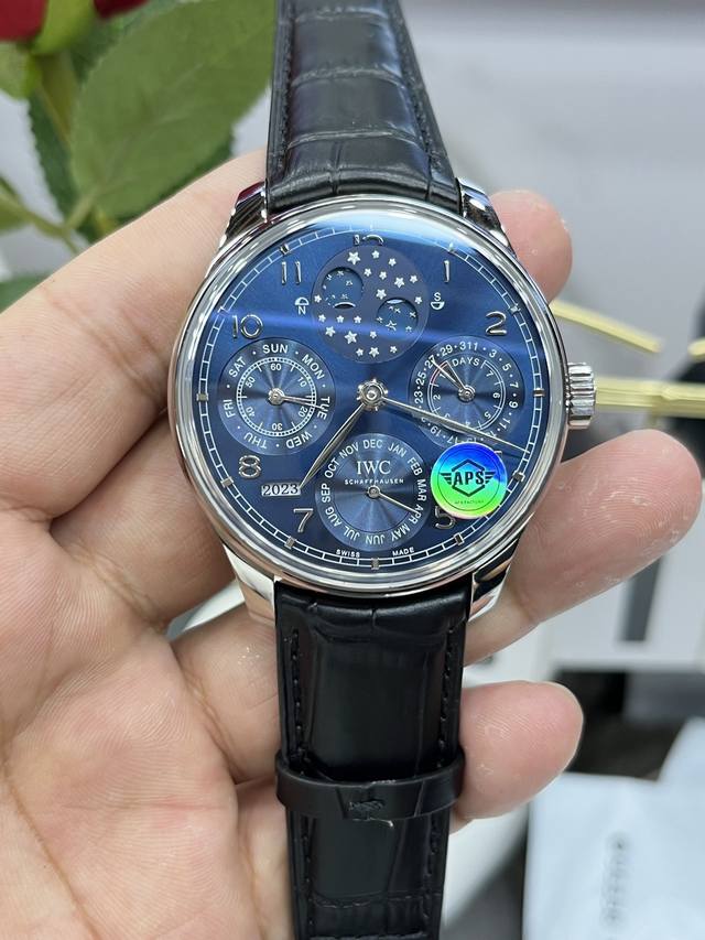 Aps葡萄牙万年历42.2Mm*14.9Mm私人定制动能机芯