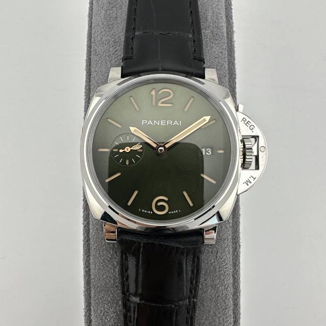 Vs 沛纳海M1329型号 机芯 42Mm透底