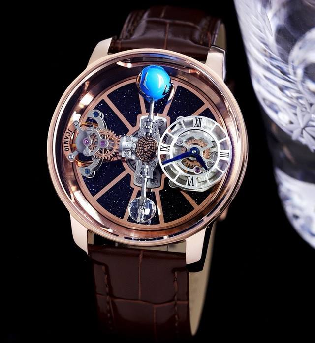 Epic X Chrono 捷克豹 系列超級炫酷.Jacob表特别受到美国黑人Hiphop艺人的钟爱 不少明星潮人是其忠实拥趸 ，佩戴Jacob表的有贝克汉姆夫