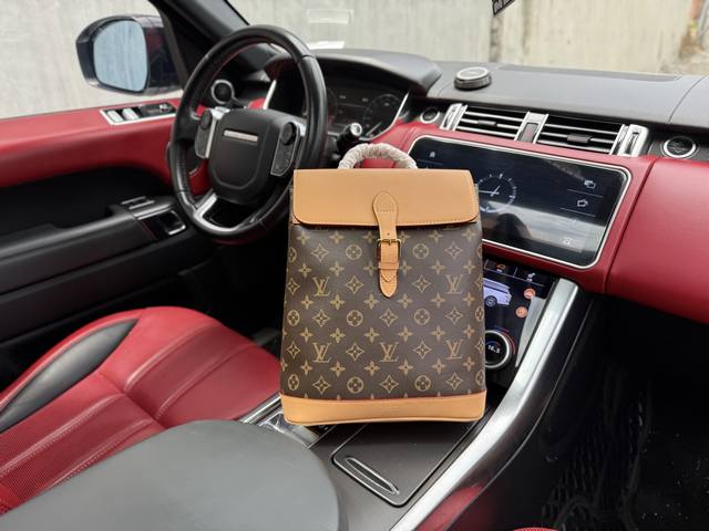 High-end new "Louis Vuitton" LV backpack, M14653 Louis Vuitton Soho classic mon