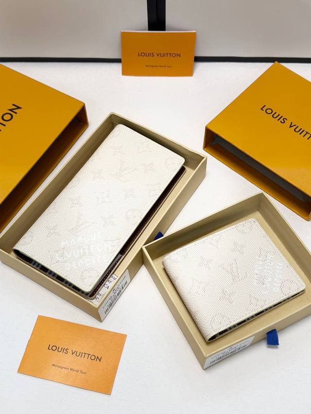 Short and long color white size short 12X10 long 19X10Lv official website synch