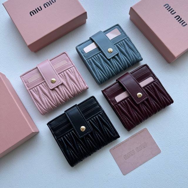 Color: Black, Pink, Blue, Red Size: 11X10 Miumiu Pure Leather Card Holder Super