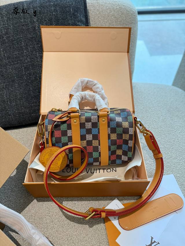 Louis Vuitton Keepall 25 multicolored checkered pattern Louisvuitton's New color